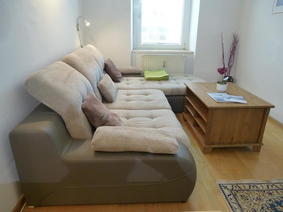 Charming, Central, Spacious Apartment Innsbruck Ngoại thất bức ảnh
