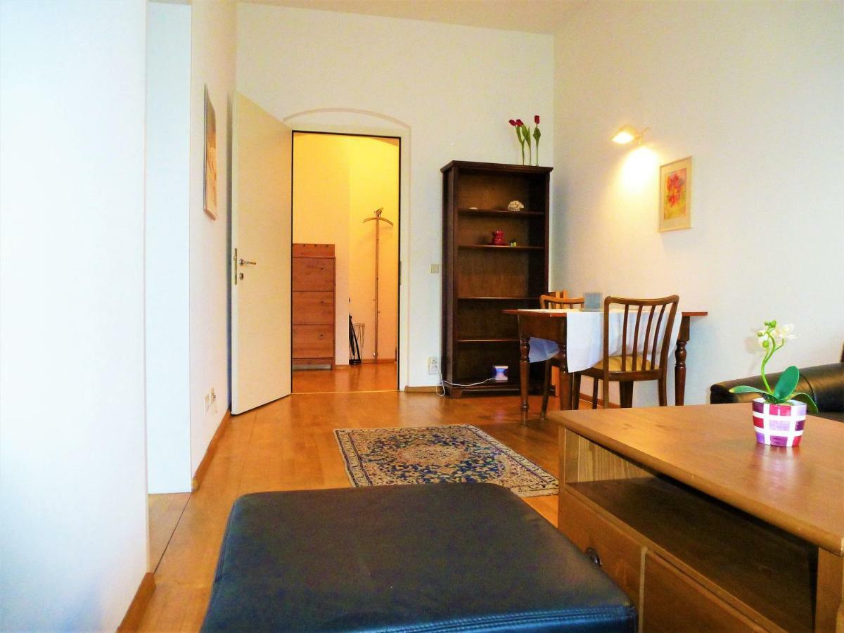 Charming, Central, Spacious Apartment Innsbruck Ngoại thất bức ảnh